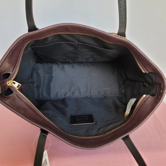 COACH Horse & Carriage Jacquard Fabric City Tote- Oxblood color ⭐ - Picture 12 of 16